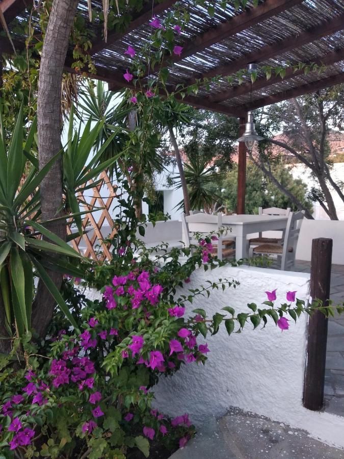 Hotel Mediterraneo Chora  Exterior photo