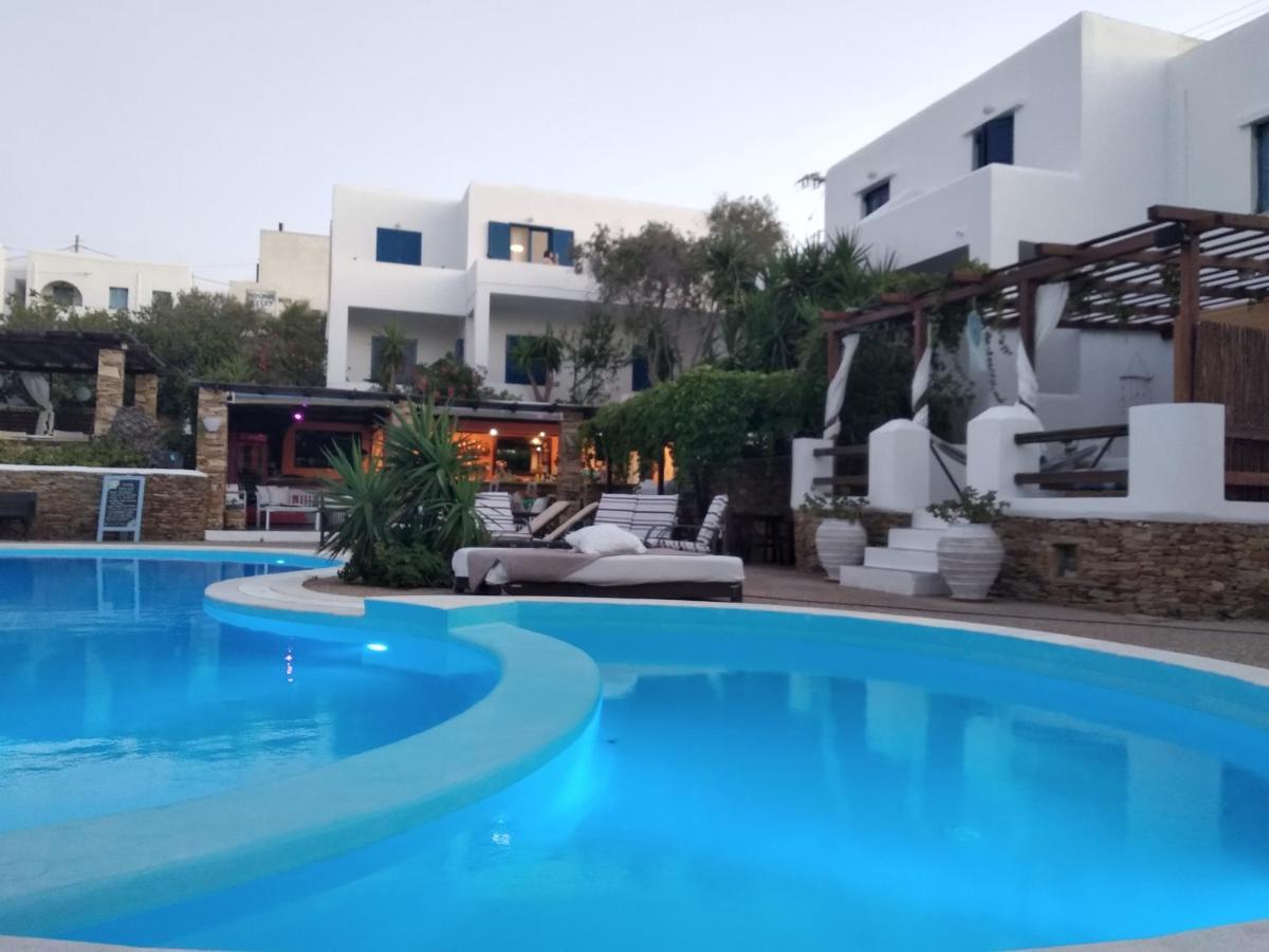 Hotel Mediterraneo Chora  Exterior photo