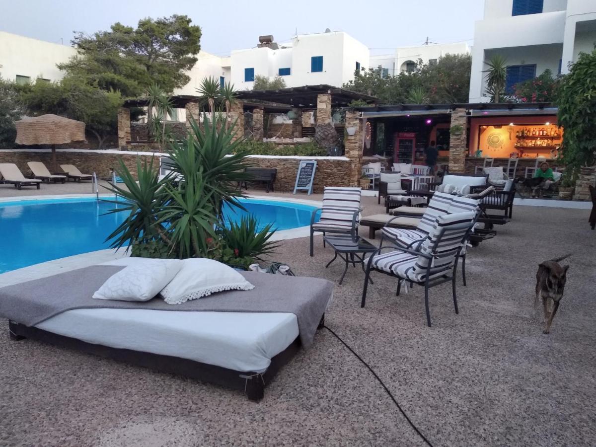 Hotel Mediterraneo Chora  Exterior photo